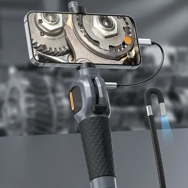 PHONEBORESCOPE used for automotive inspection