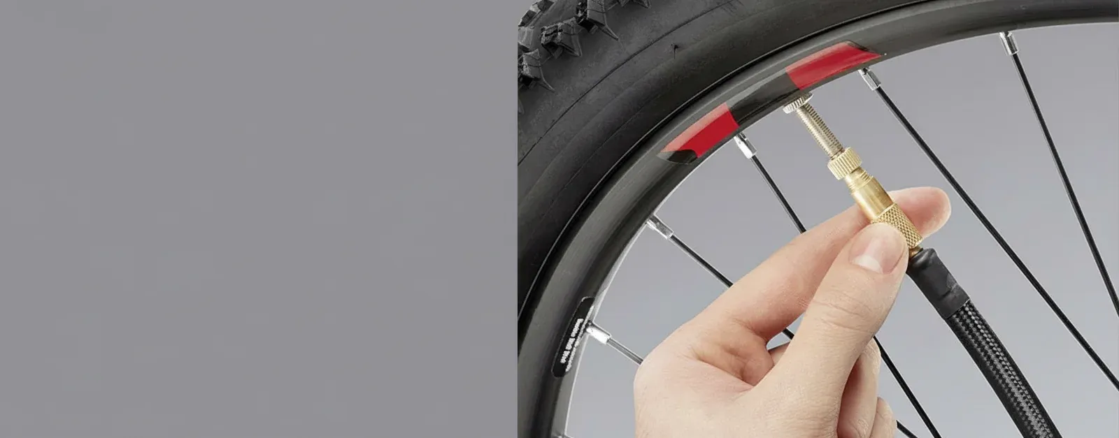 Detailed specifications and performance metrics for the Bosch EasyInflate 18V-3