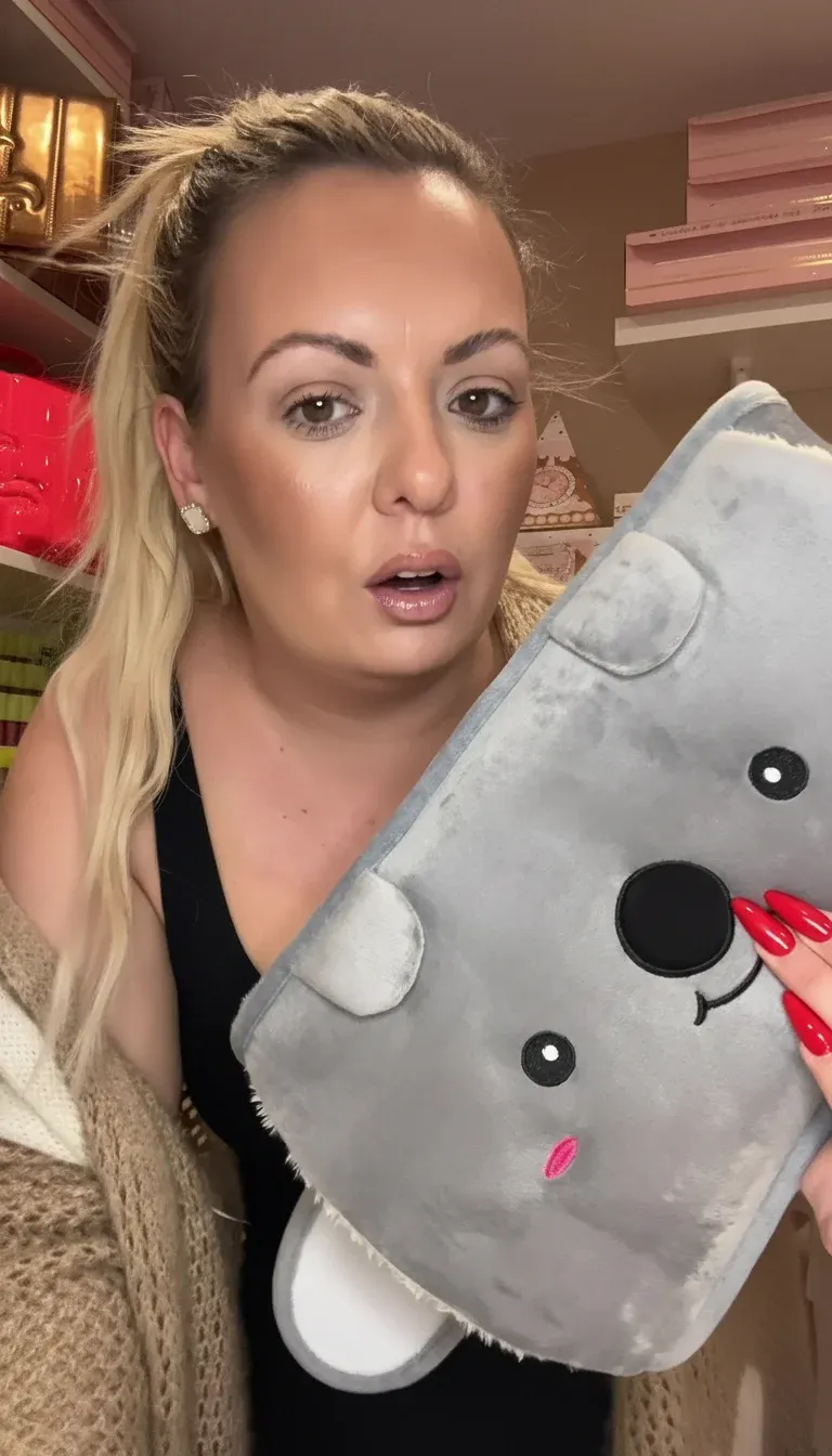 Hot Water Bottle On Feet Explained: A UK Buyer's Guide